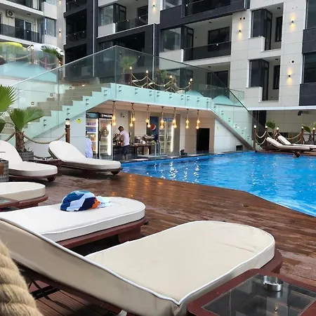 Apartament Promenada アパート ナボダリ